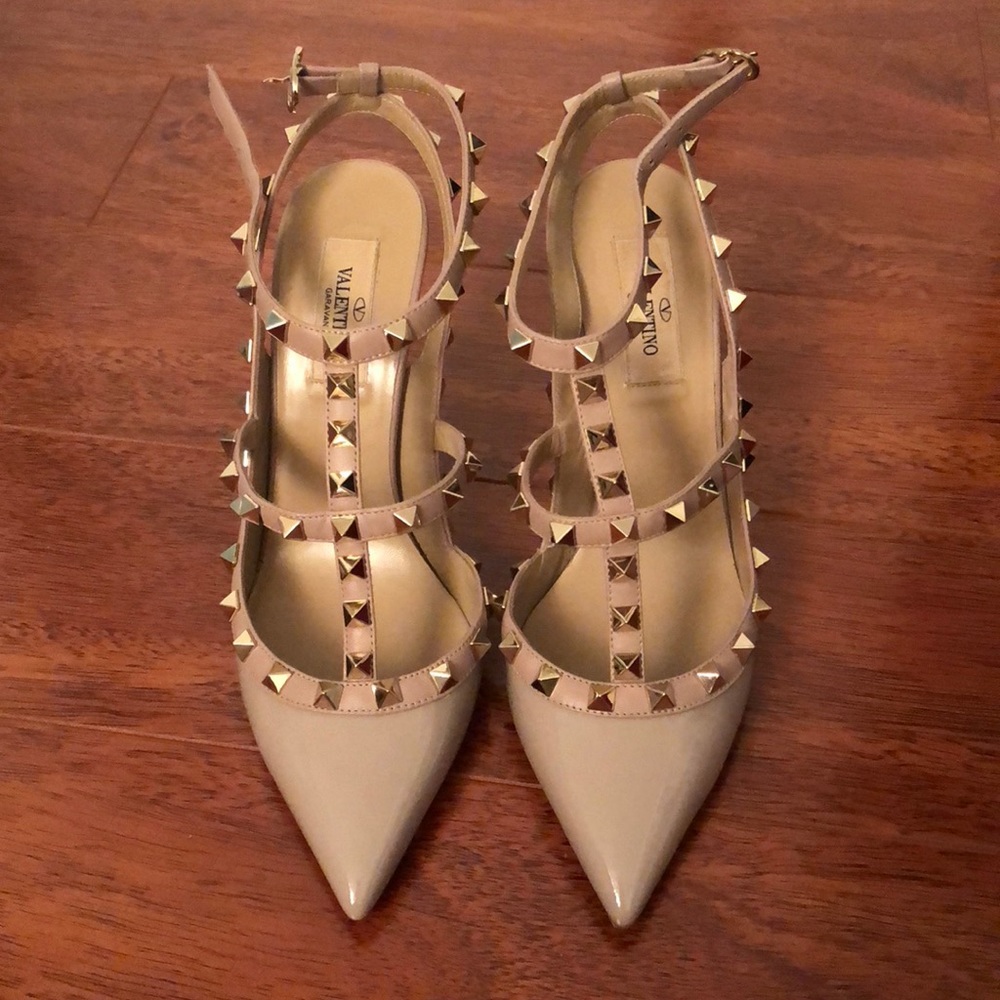 VALENTINO GARAVANI 38